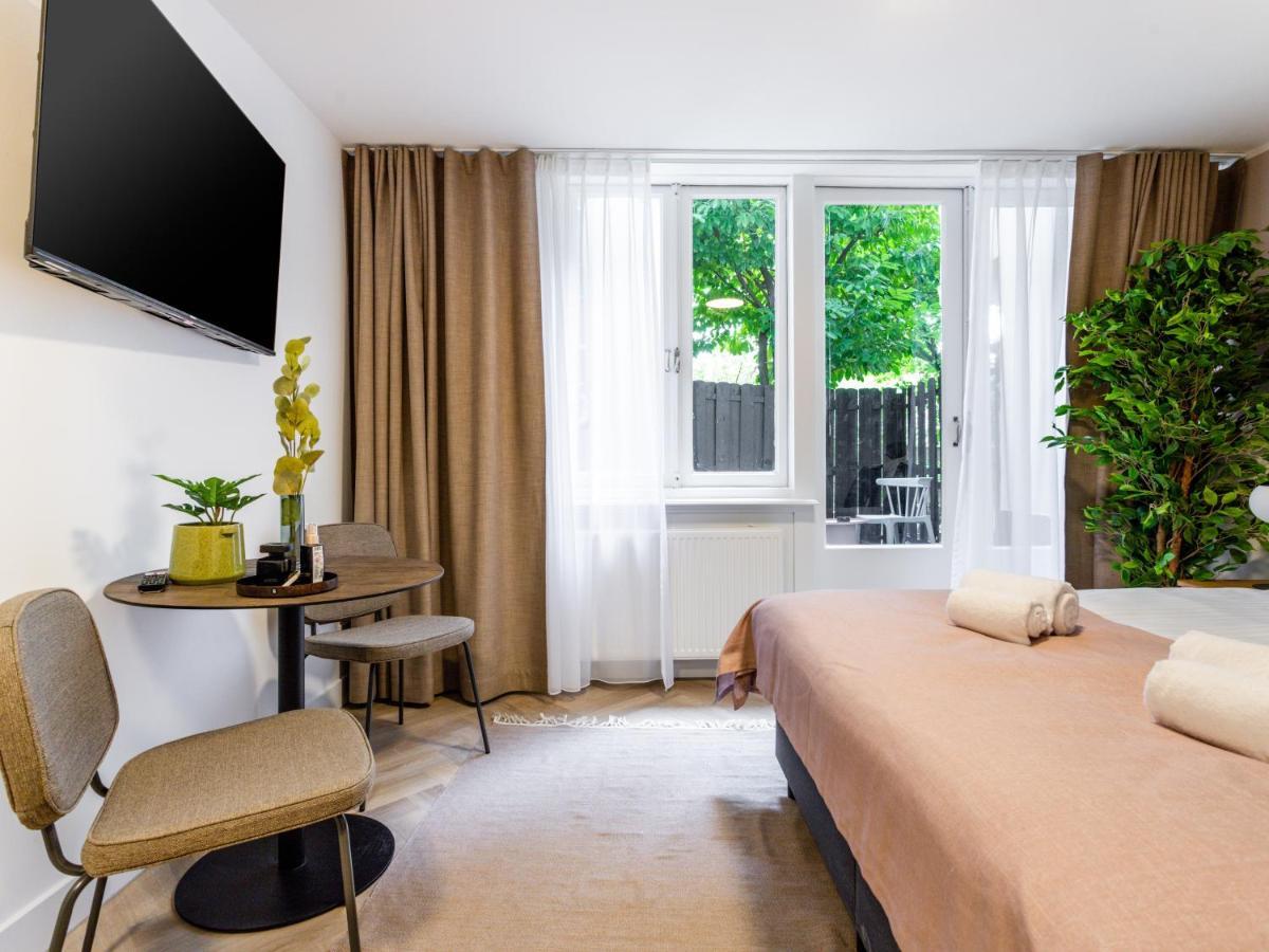City Rooms Amsterdam Hemonystraat - Digital Access Амстердам Экстерьер фото